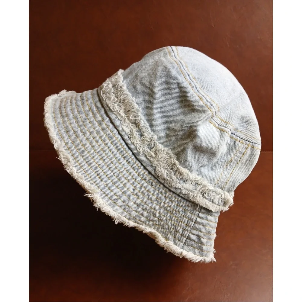 David and Young Light Blue Denim Bucket Hat Fray Hem One Size Fits 8' #1535